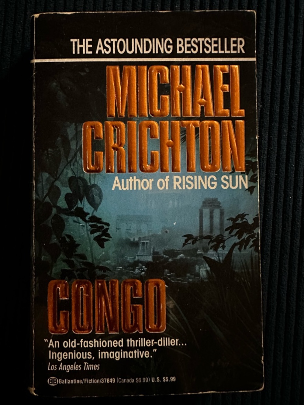 Congo - Paperback Thriller Book (Blue, Black)